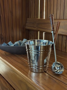 Шайка с черпаком